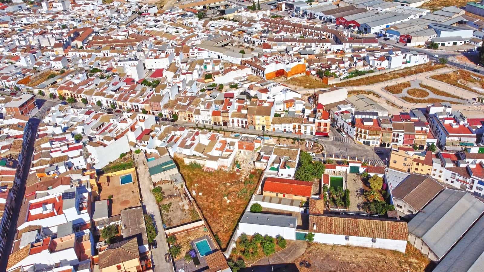 1 quarto Empresa para venda em Aguilar de la Frontera com garagem - 1 050 000 € (Ref: 9913265)