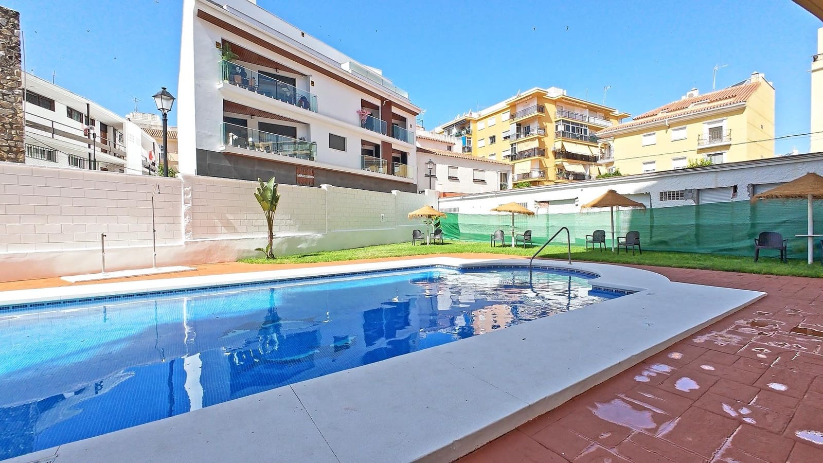 2 chambre Appartement à vendre à Fuengirola avec piscine - 267 000 € (Ref: 9913266)