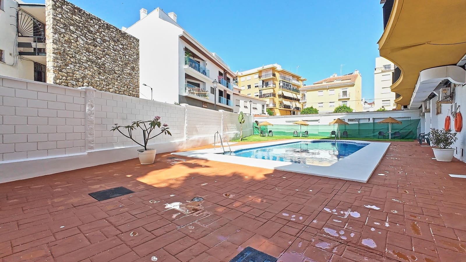 2 chambre Appartement à vendre à Fuengirola avec piscine - 267 000 € (Ref: 9913266)
