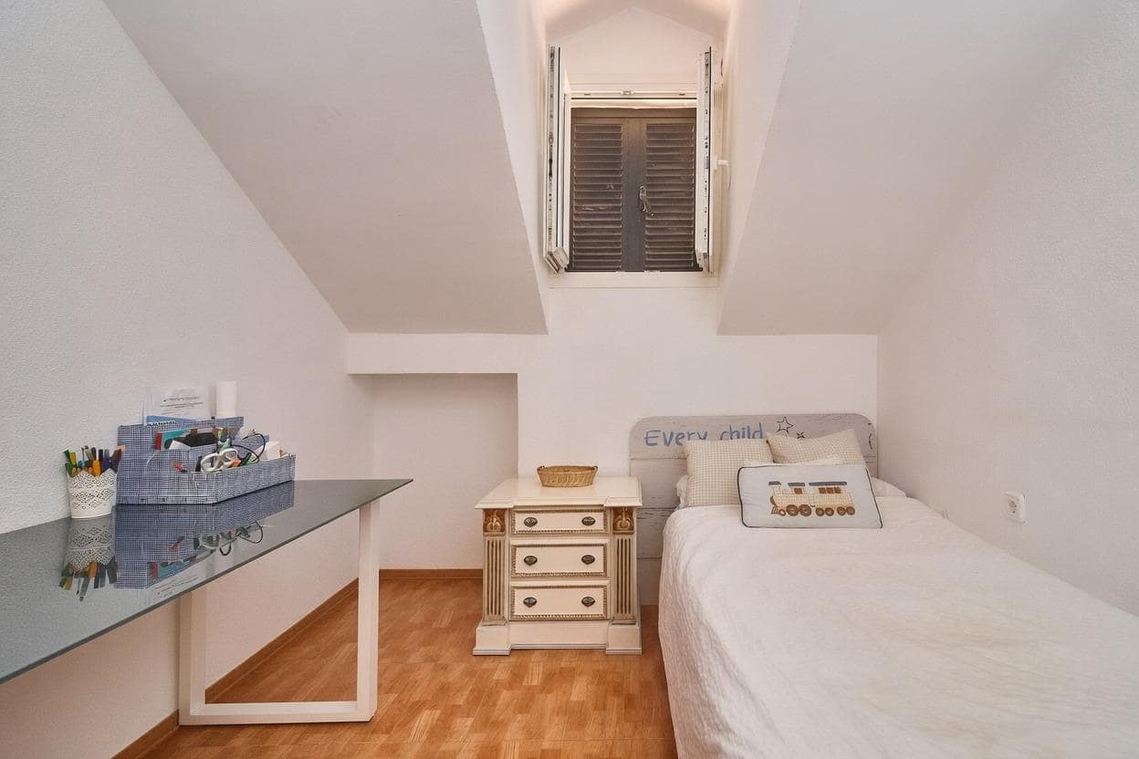 4 chambre Villa/Maison Mitoyenne à vendre à Fuengirola avec piscine - 690 000 € (Ref: 9913267)