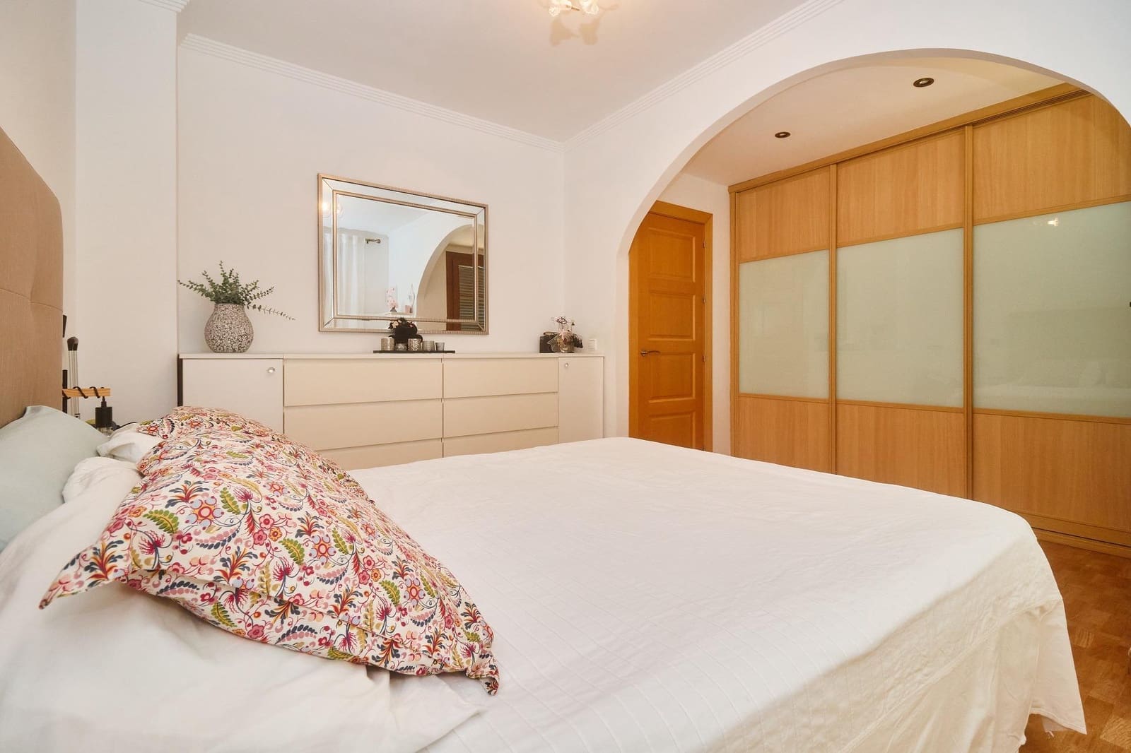 4 chambre Villa/Maison Mitoyenne à vendre à Fuengirola avec piscine - 690 000 € (Ref: 9913267)
