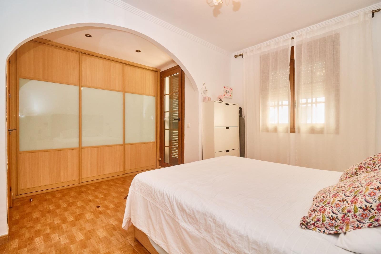 4 chambre Villa/Maison Mitoyenne à vendre à Fuengirola avec piscine - 690 000 € (Ref: 9913267)