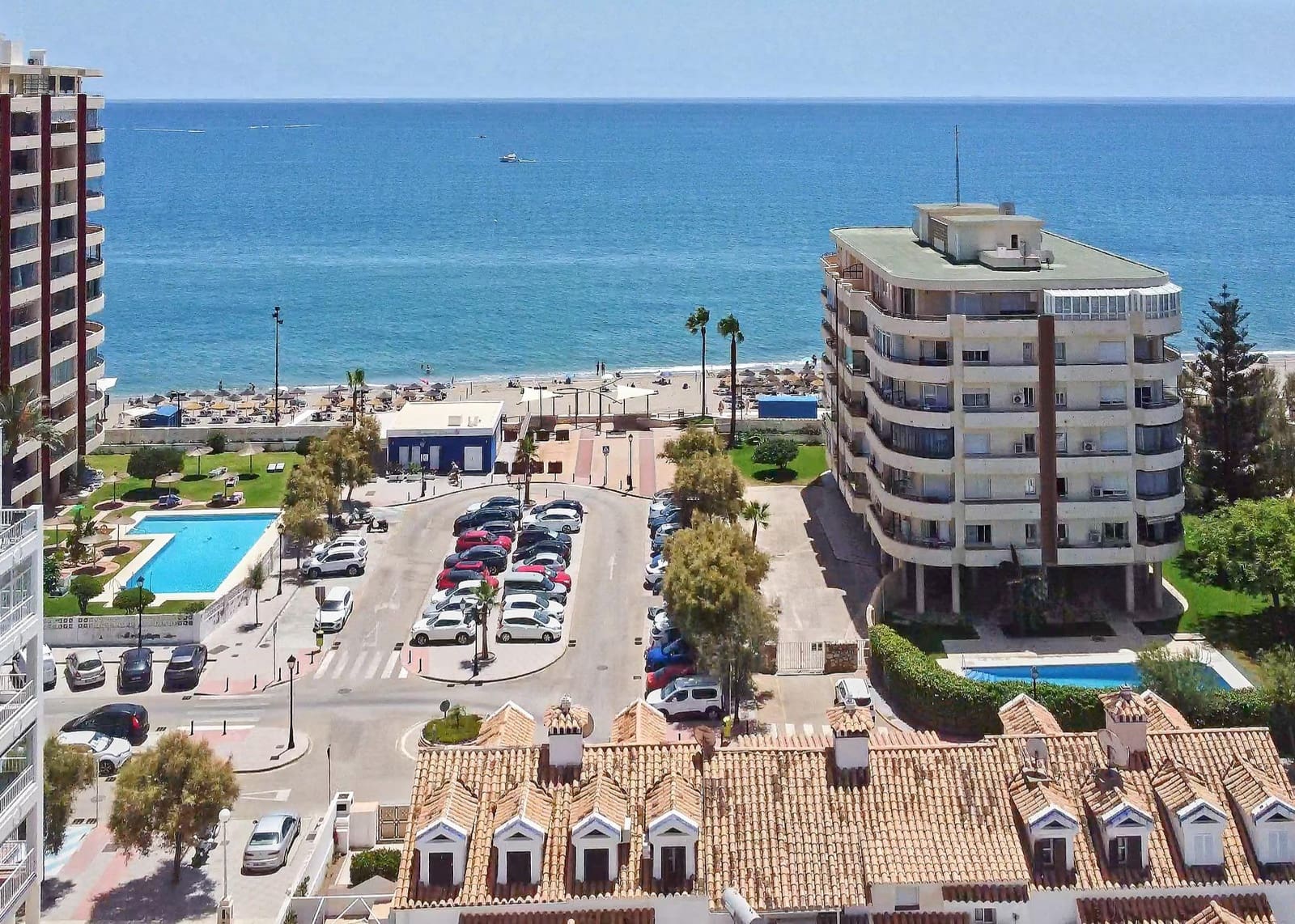 4 chambre Villa/Maison Mitoyenne à vendre à Fuengirola avec piscine - 690 000 € (Ref: 9913267)
