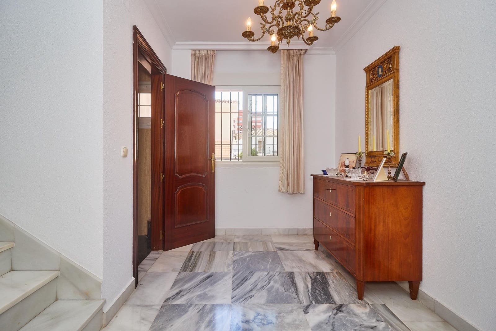5 quarto Moradia para venda em Fuengirola - 895 000 € (Ref: 9940058)