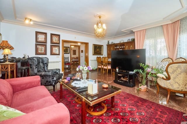 5 sovrum Villa till salu i Fuengirola - 895 000 € (Ref: 9940058)