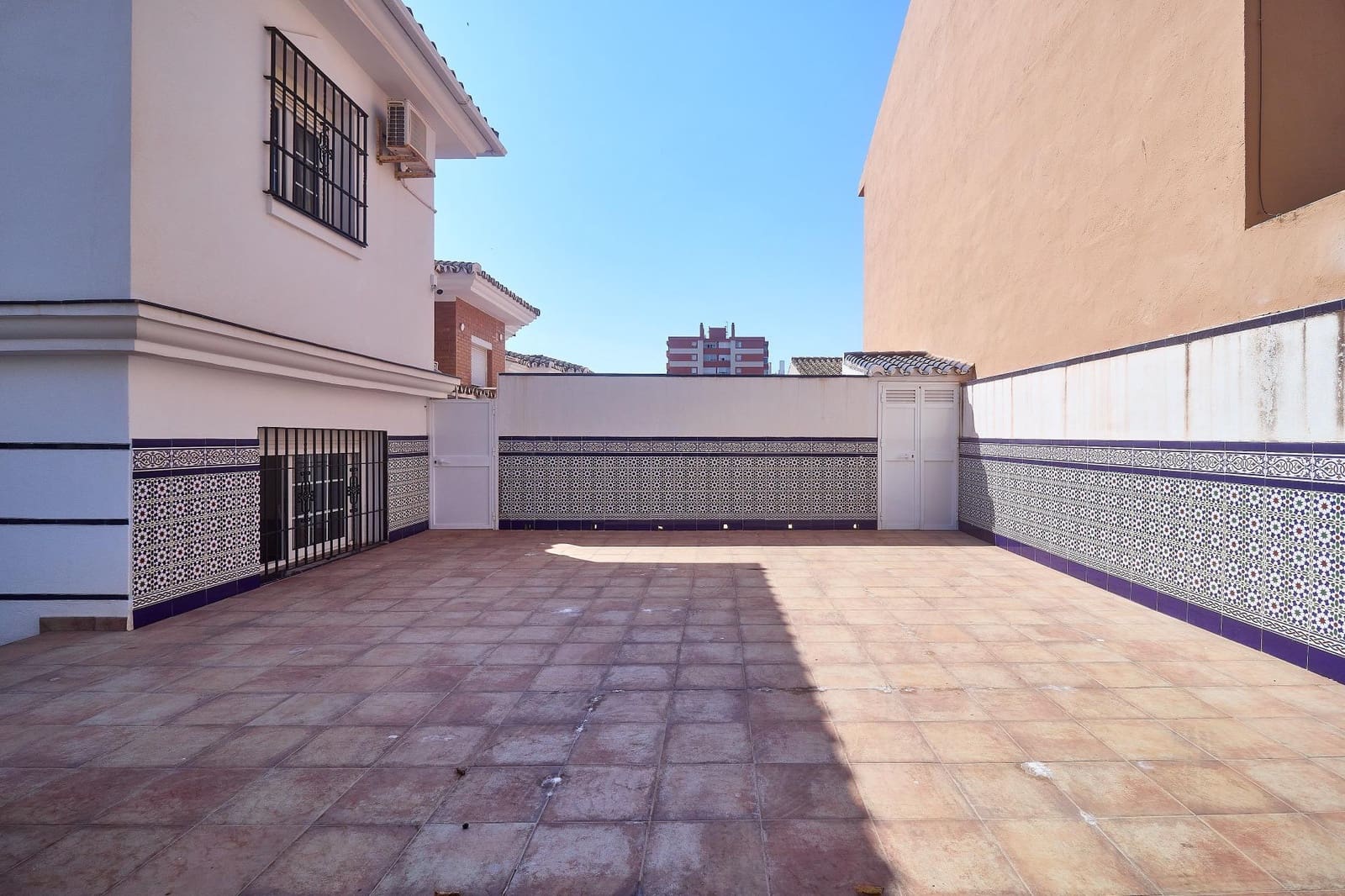 5 quarto Moradia para venda em Fuengirola - 895 000 € (Ref: 9940058)