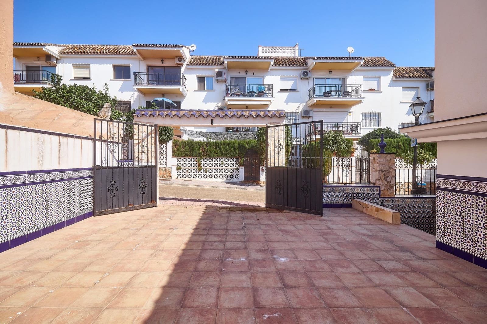 5 quarto Moradia para venda em Fuengirola - 895 000 € (Ref: 9940058)