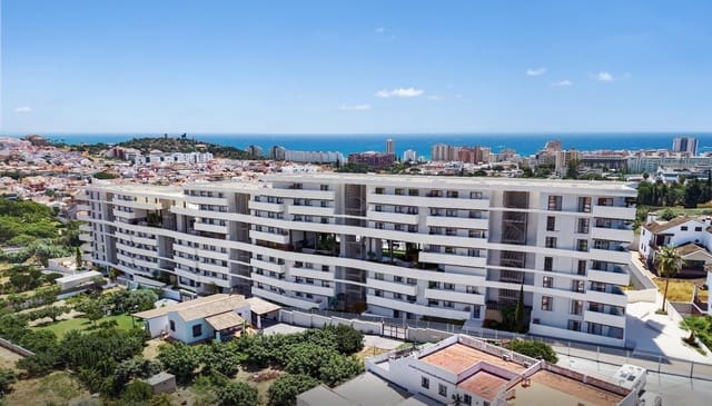 3 makuuhuone Huoneisto myytävänä paikassa Los Boliches , Fuengirola mukana uima-altaan 
autotalli - 339 000 € (Ref: 9985050)