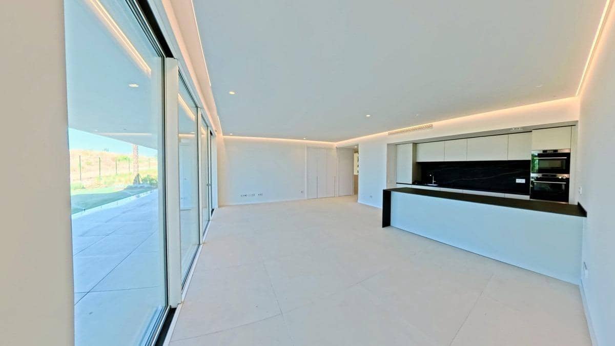 3 soveværelse Lejlighed til salg i La Mairena med swimmingpool garage - € 985.000 (Ref: 9985051)