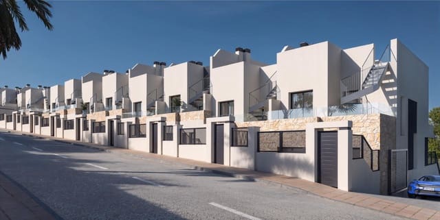 3 soverom Rekkehus til salgs i Mijas Golf, Mijas med svømmebasseng garasje - € 725 000 (Ref: 9985060)
