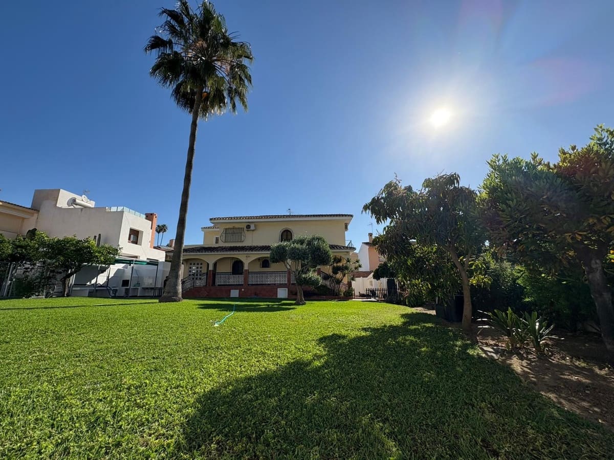 5 camera da letto Villa in vendita in El Coto - 695.000 € (Rif: 10101380)