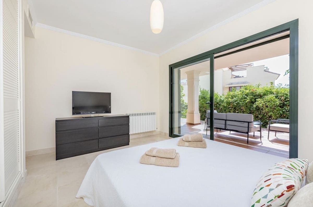 1 soveværelse Lejlighed til salg i Nueva Andalucia - € 465.000 (Ref: 10101386)