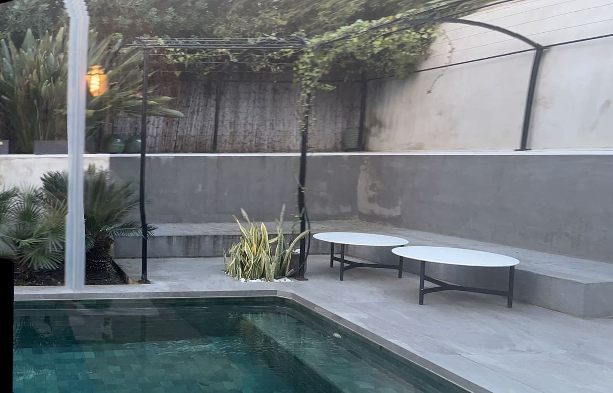 4 sovrum Villa till salu i Nueva Andalucia med pool garage - 1 500 000 € (Ref: 10110461)