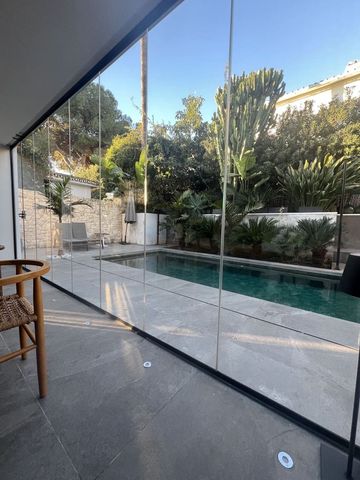 4 sovrum Villa till salu i Nueva Andalucia, Marbella med pool garage - 1 500 000 € (Ref: 10110461)