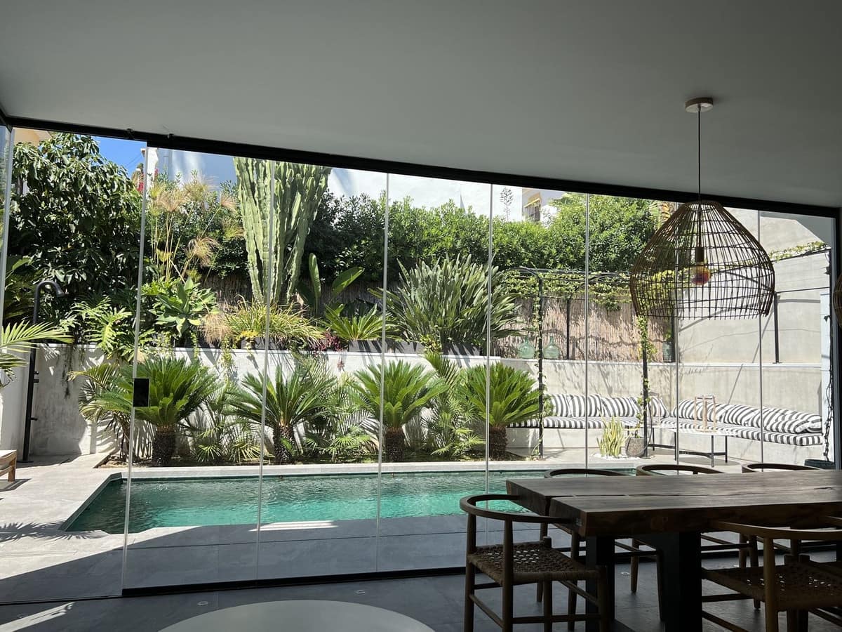 4 sovrum Villa till salu i Nueva Andalucia med pool garage - 1 500 000 € (Ref: 10110461)