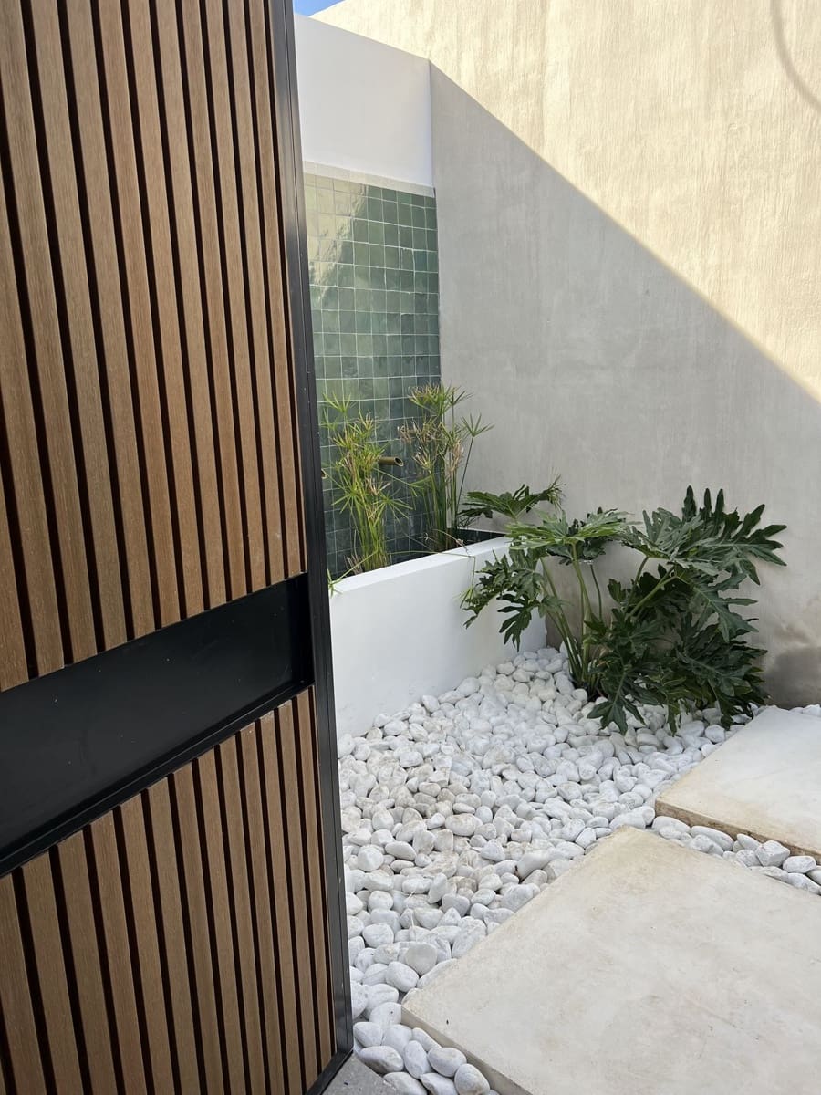 4 sovrum Villa till salu i Nueva Andalucia med pool garage - 1 500 000 € (Ref: 10110461)