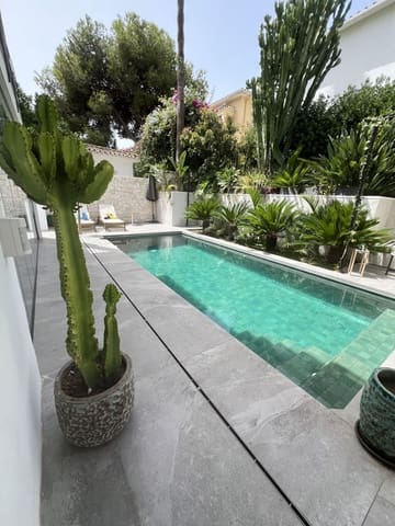 4 sovrum Villa till salu i Nueva Andalucia, Marbella med pool garage - 1 500 000 € (Ref: 10110461)