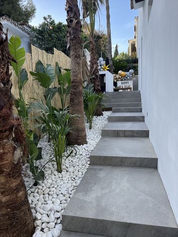 4 sovrum Villa till salu i Nueva Andalucia, Marbella med pool garage - 1 500 000 € (Ref: 10110461)