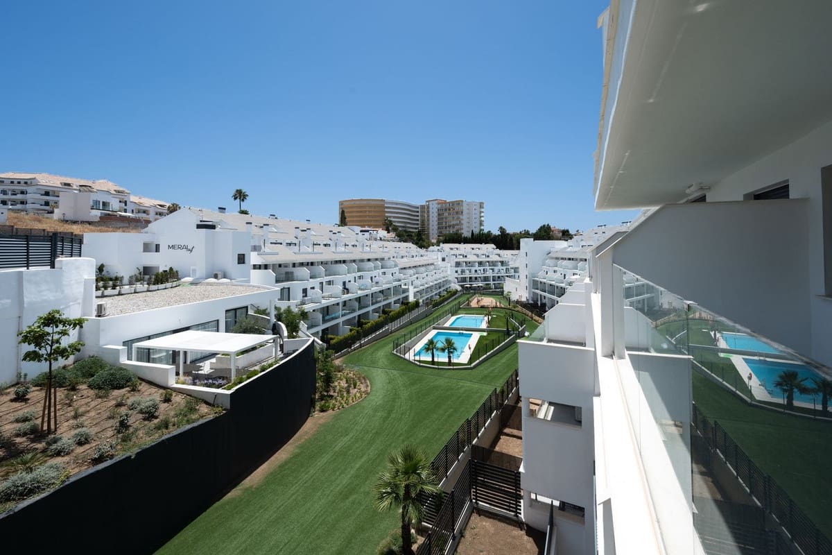 2 chambre Appartement à vendre à Fuengirola avec piscine - 299 995 € (Ref: 10118594)