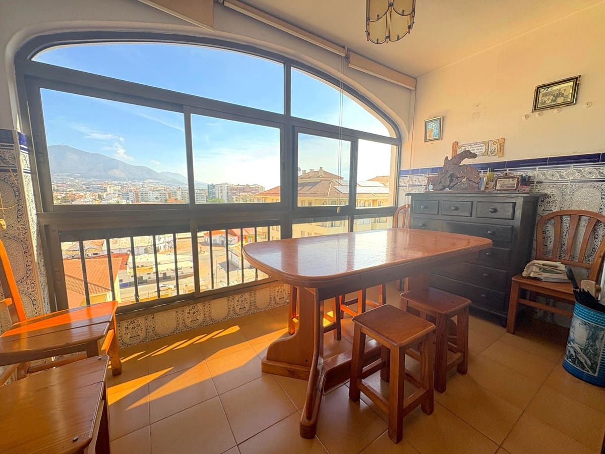 3 makuuhuone Huoneisto myytävänä paikassa Fuengirola - 370 000 € (Ref: 10118597)