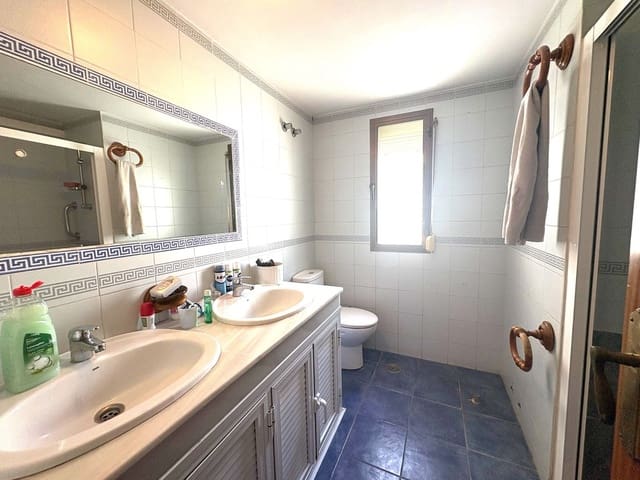 3 makuuhuone Huoneisto myytävänä paikassa Fuengirola - 370 000 € (Ref: 10118597)