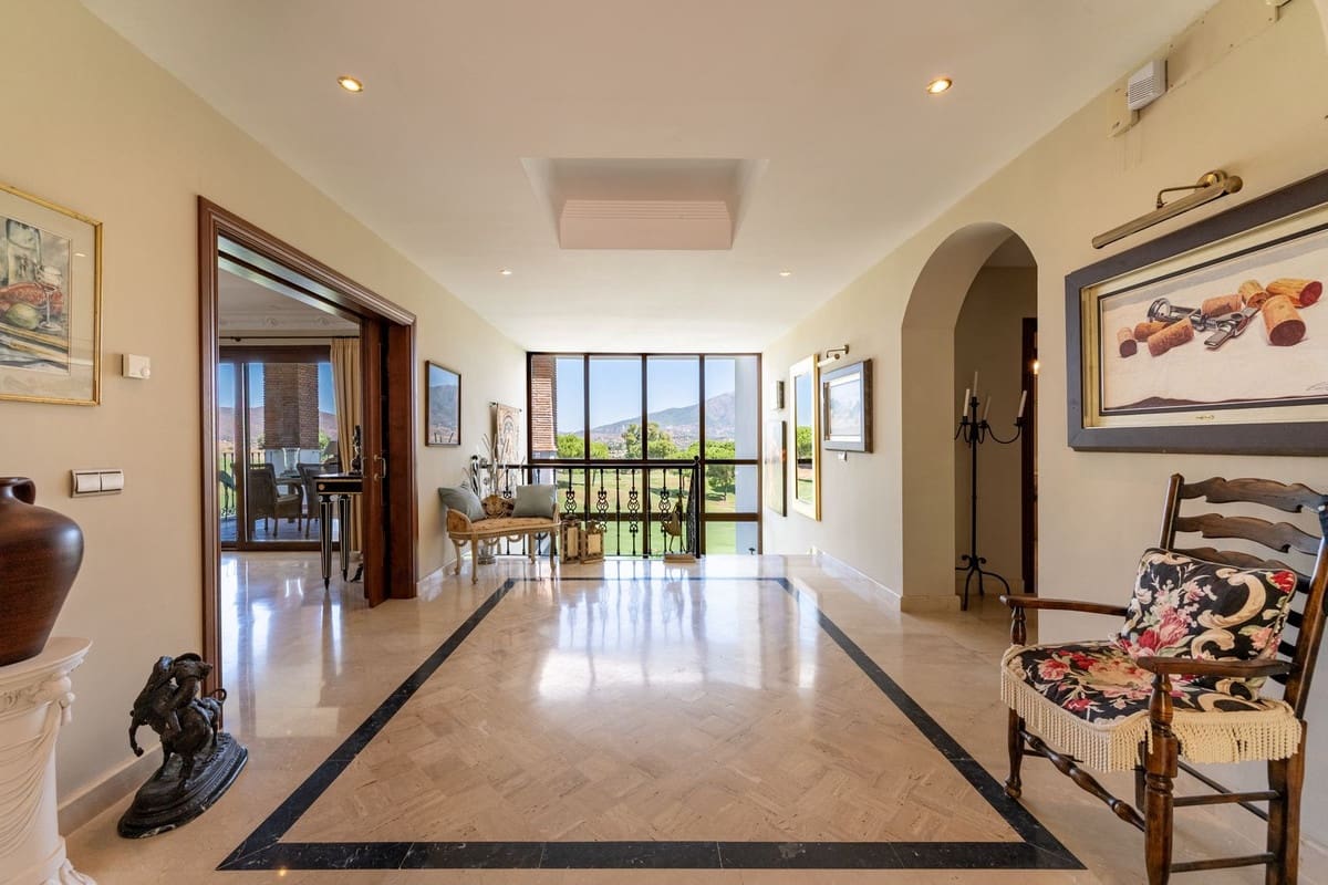 4 chambre Villa/Maison à vendre à La Cala Golf avec piscine garage - 1 899 000 € (Ref: 10118598)