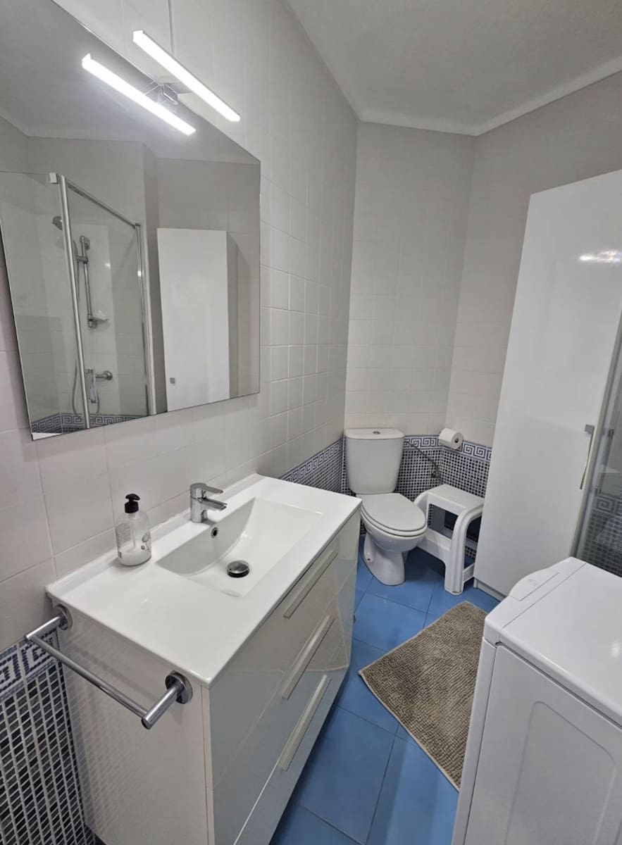 Leilighet til salgs i Benalmadena Costa med svømmebasseng - € 195 000 (Ref: 10118599)