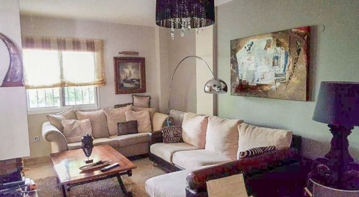4 slaapkamer Villa te koop in Nueva Andalucia - € 695.000 (Ref: 10141565)