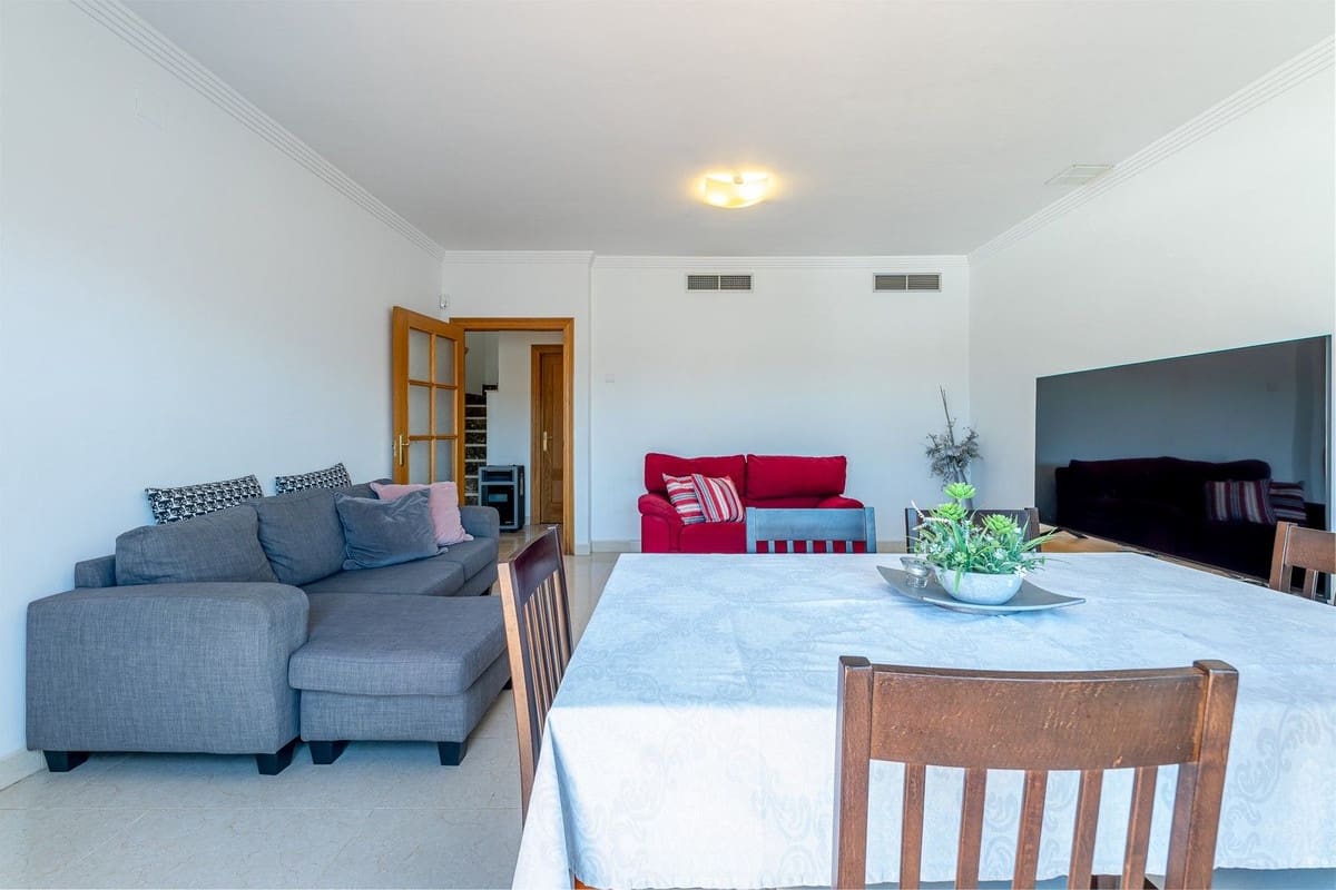 3 chambre Maison de Ville à vendre à Coin avec piscine garage - 349 999 € (Ref: 10145650)