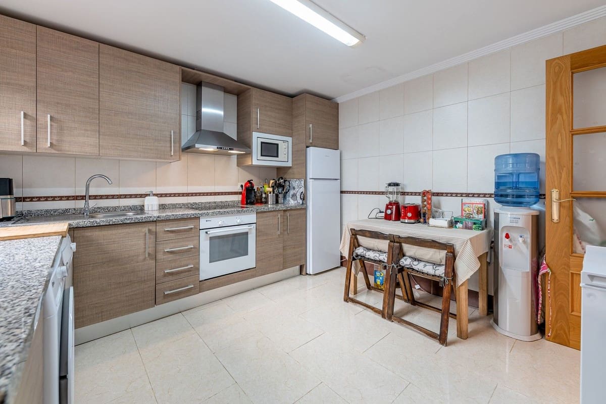 3 chambre Maison de Ville à vendre à Coin avec piscine garage - 349 999 € (Ref: 10145650)