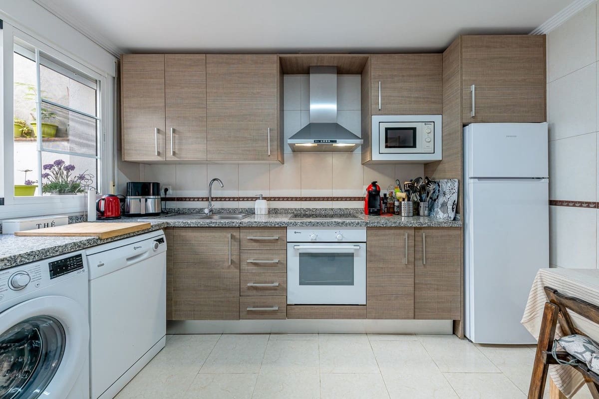 3 chambre Maison de Ville à vendre à Coin avec piscine garage - 349 999 € (Ref: 10145650)