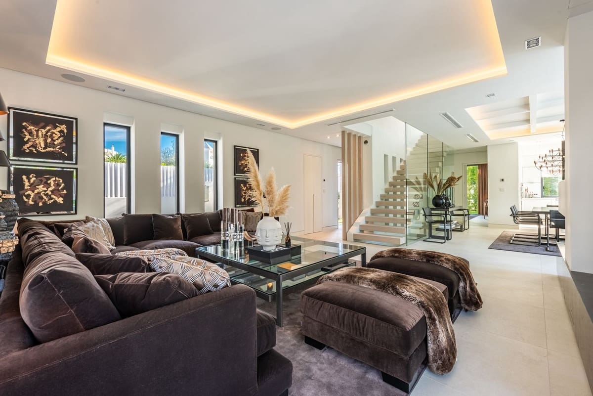 5 soverom Villa til salgs i Golden Mile med svømmebasseng - € 4 980 000 (Ref: 10150182)