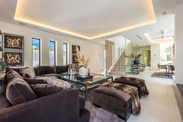 5 soverom Villa til salgs i Golden Mile, Marbella med svømmebasseng - € 4 980 000 (Ref: 10150182)