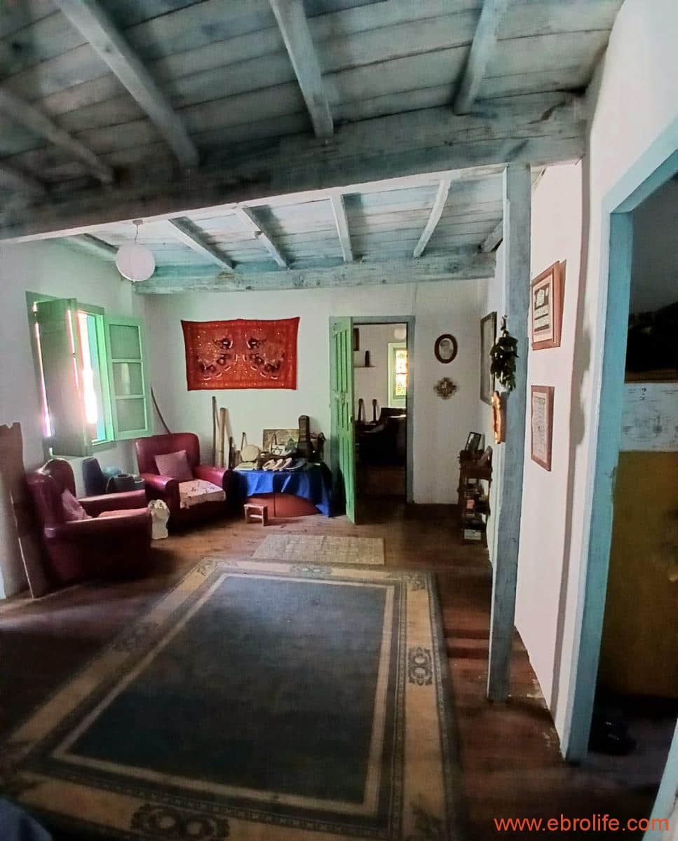4 bedroom Finca/Country House for sale in Ribadavia - € 65,000 (Ref: 10018758)