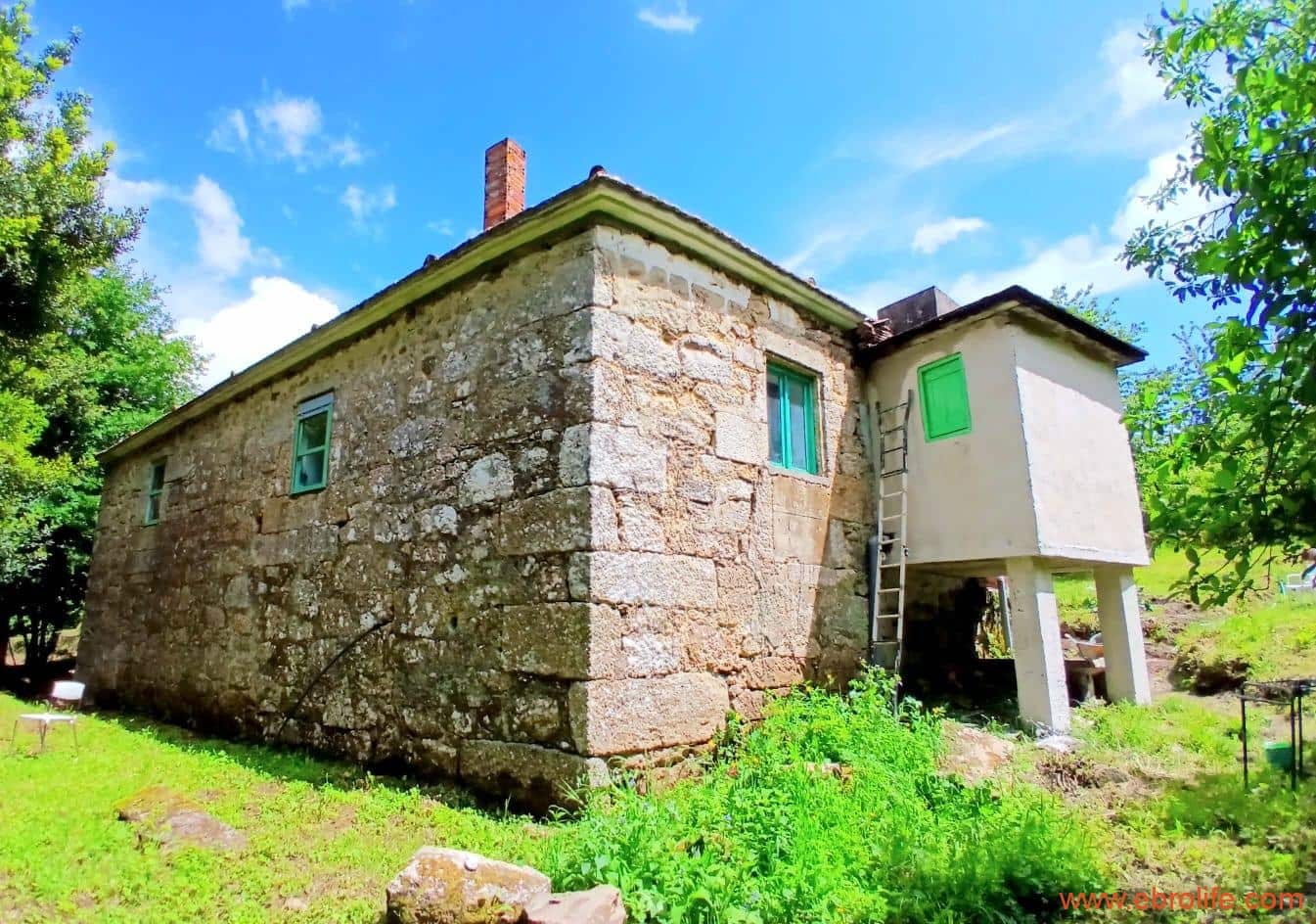 4 bedroom Finca/Country House for sale in Ribadavia - € 65,000 (Ref: 10018758)