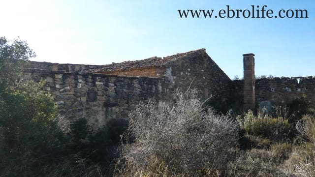 6 bedroom Finca/Country House for sale in Maella - € 170,000 (Ref: 5742820)