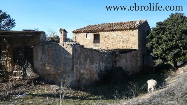 6 bedroom Finca/Country House for sale in Maella - € 170,000 (Ref: 5742820)