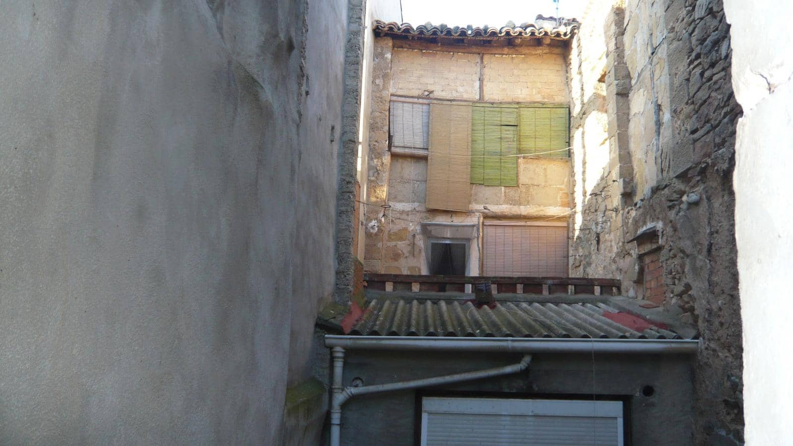 2 soveværelse Byhus til salg i Maella med garage - € 49.000 (Ref: 5742823)