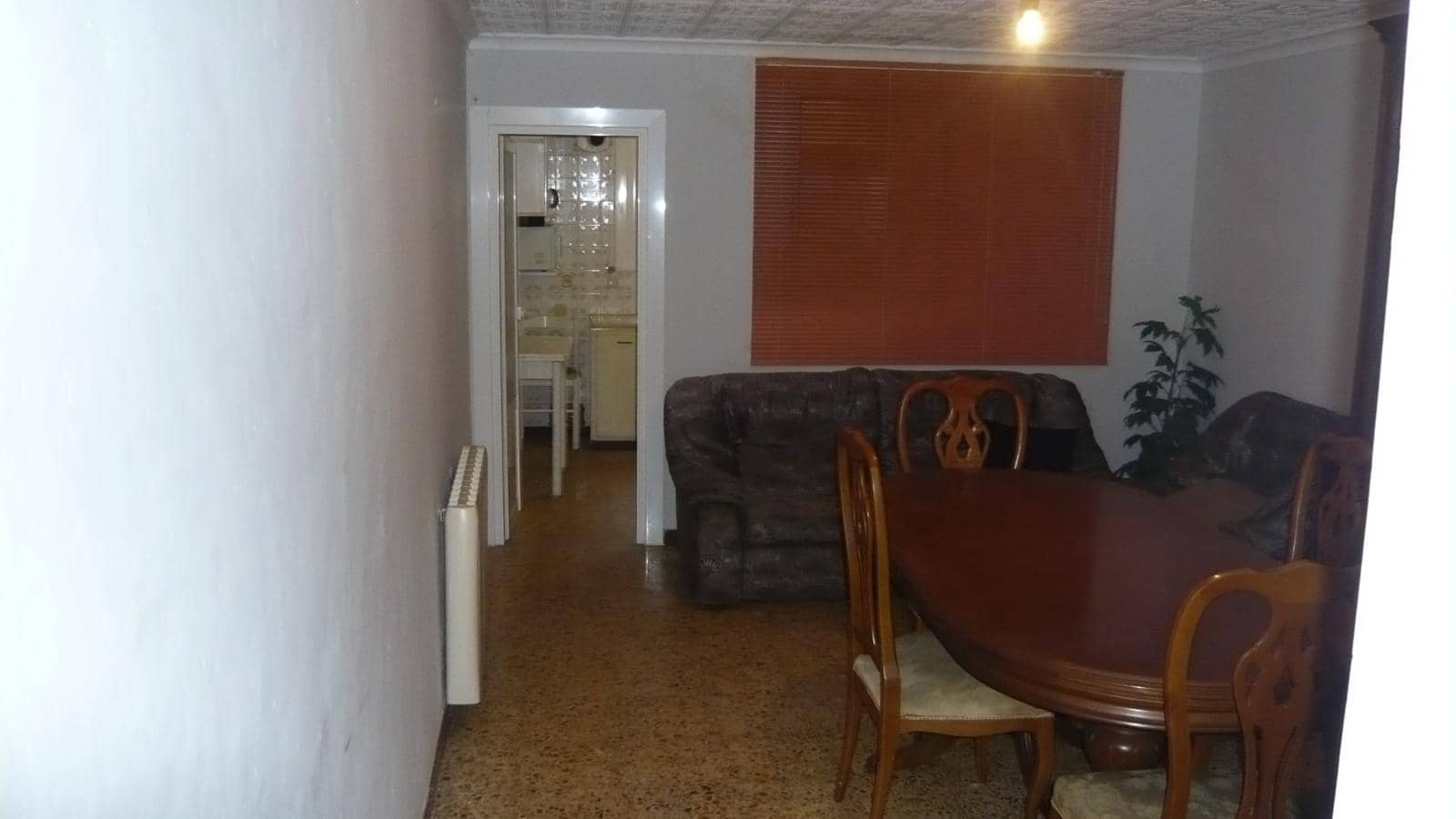 2 soveværelse Byhus til salg i Maella med garage - € 49.000 (Ref: 5742823)