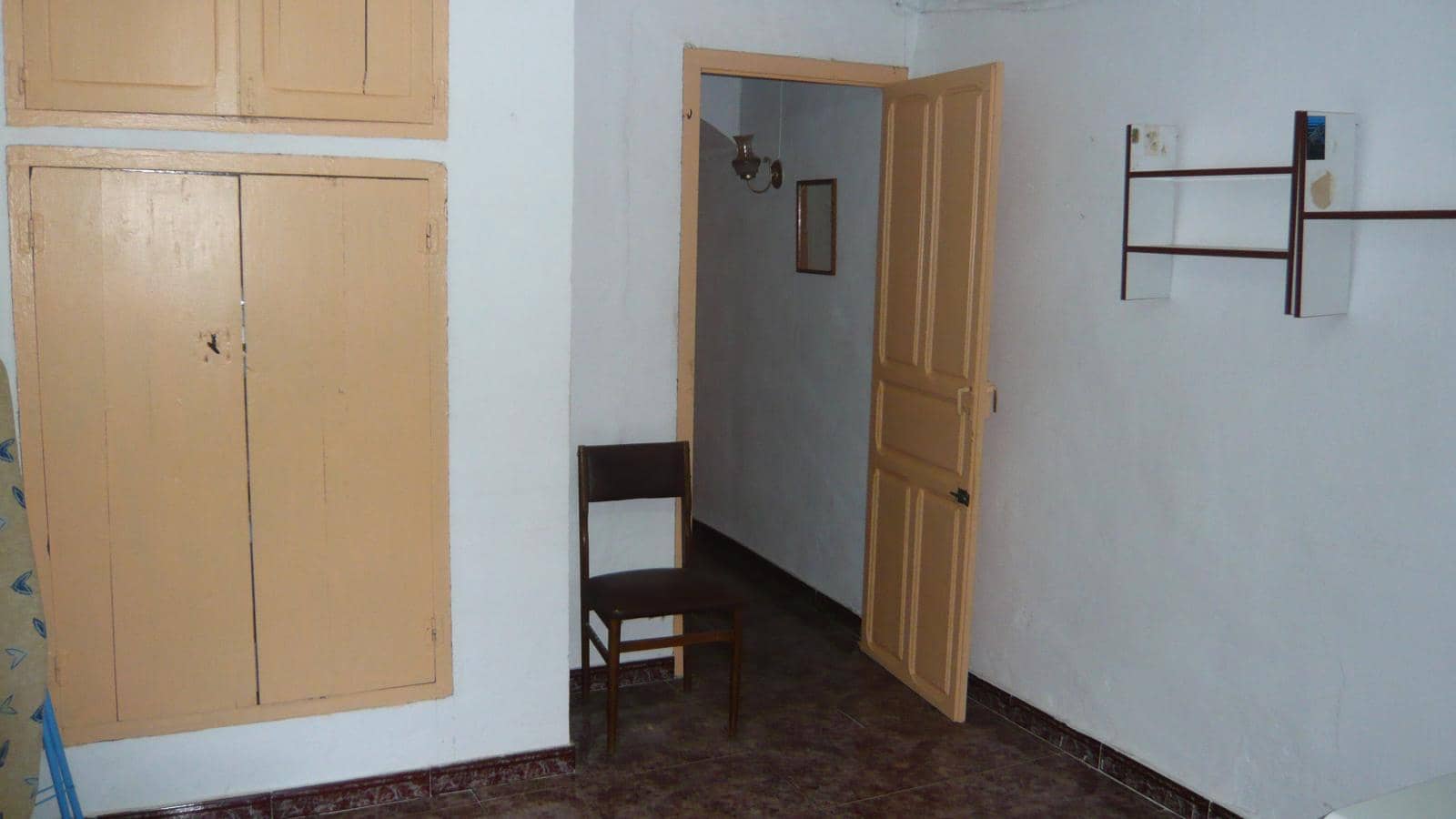 2 soveværelse Byhus til salg i Maella med garage - € 49.000 (Ref: 5742823)