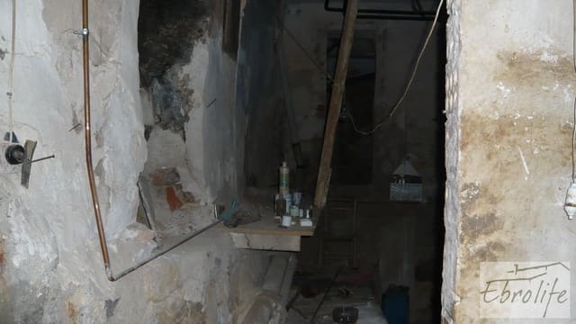 3 bedroom Townhouse for sale in Batea with garage - € 75,000 (Ref: 5742873)