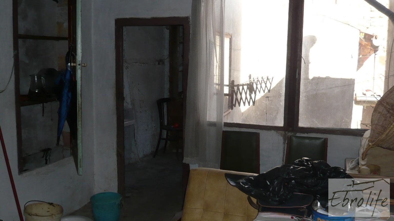 3 soveværelse Byhus til salg i Batea med garage - € 75.000 (Ref: 5742873)