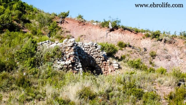 Finca/Landehus til salg i Horta de Sant Joan - € 65.000 (Ref: 5742879)