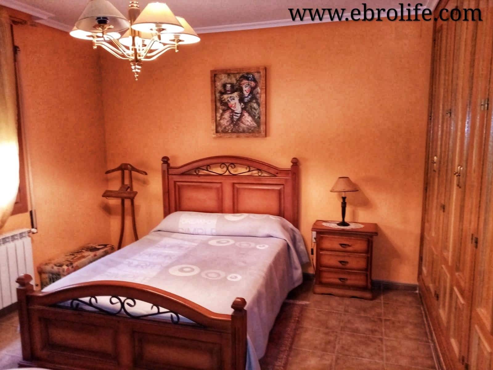 6 soverom Villa til salgs i Caspe med garasje - € 700 000 (Ref: 5742929)