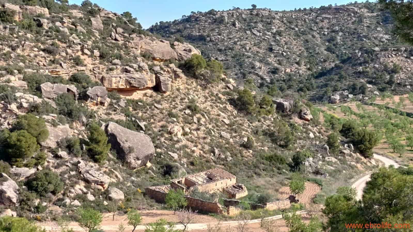 Finca/Landehus til salg i Alcaniz - € 36.000 (Ref: 7744517)