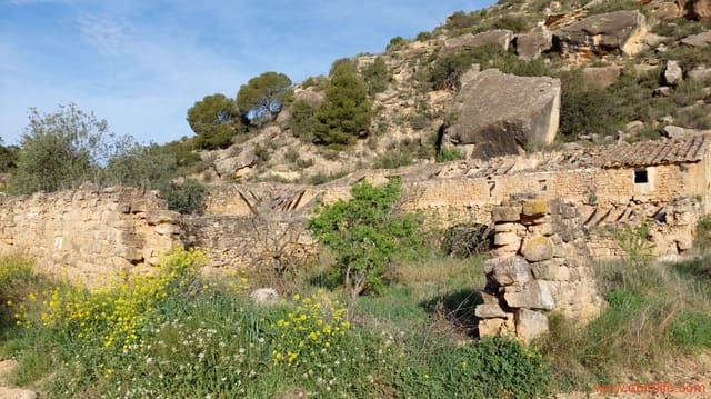 Finca/Landehus til salg i Alcañiz - € 36.000 (Ref: 7744517)