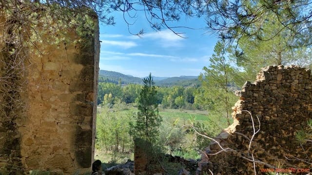 Finca/Landhuis te koop in Valderrobres - € 54.000 (Ref: 7842931)