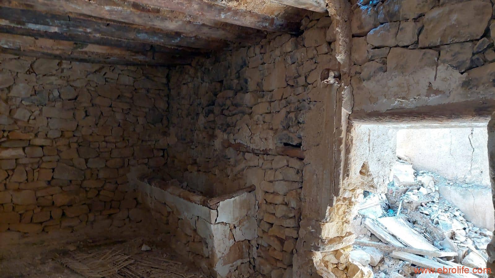 Finca/Landhuis te koop in Valderrobres - € 54.000 (Ref: 7842931)