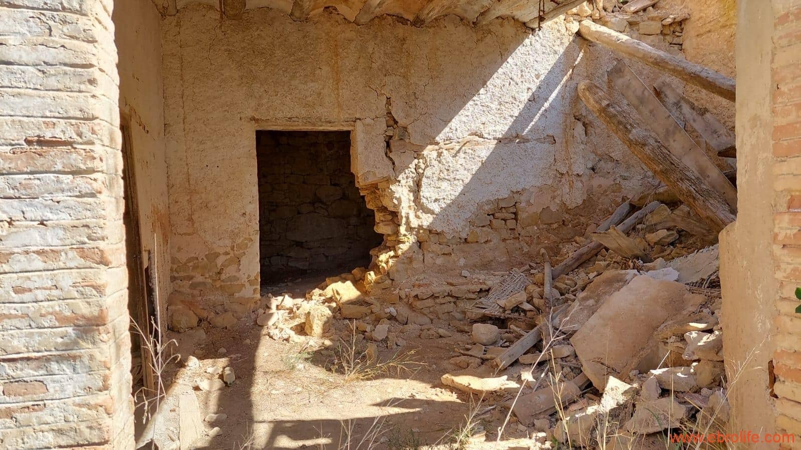 Finca/Landhuis te koop in Valderrobres - € 54.000 (Ref: 7842931)