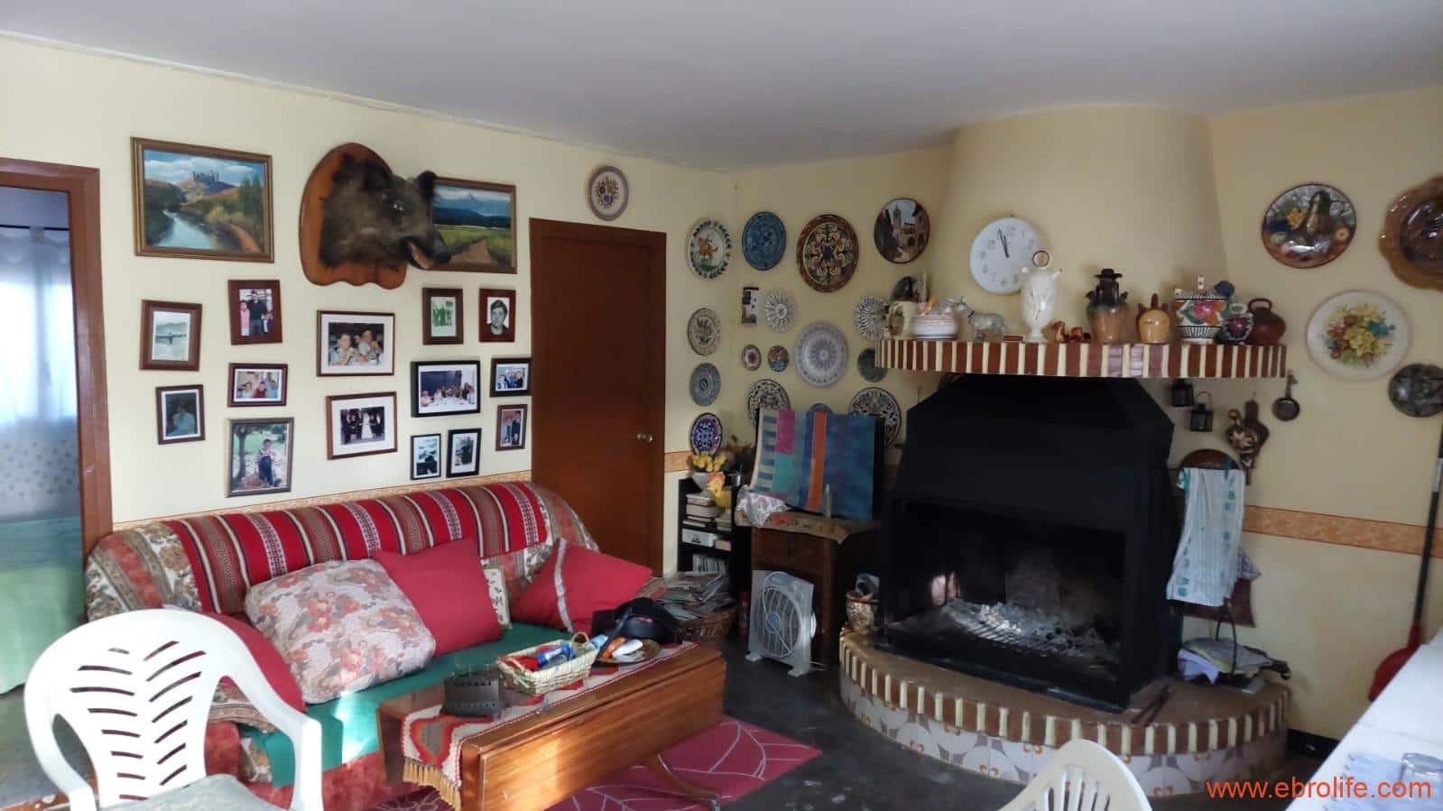 5 soveværelse Finca/Landehus til salg i Caspe - € 180.000 (Ref: 8069876)